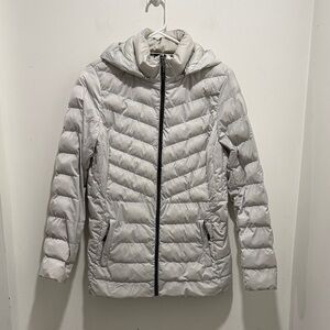 32 Degrees Women's Light Gray Puffer Jacket Medium